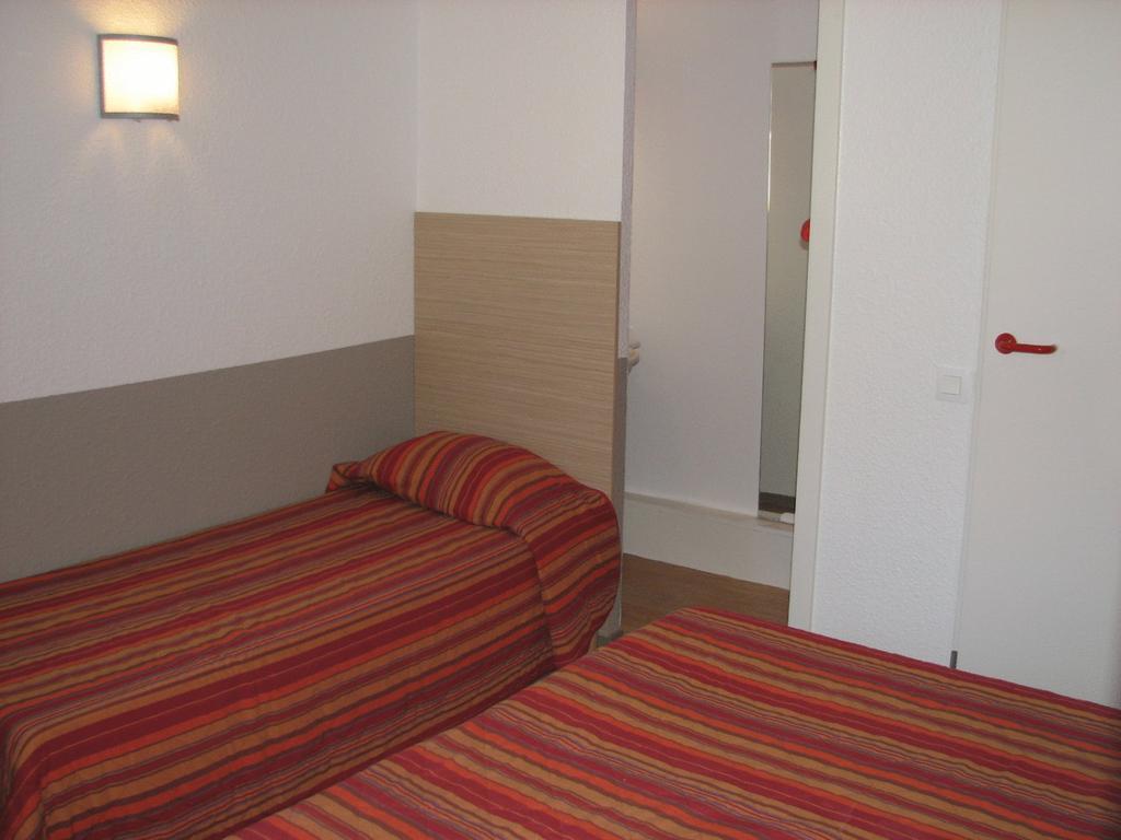 Hotel Heco Lyon Sud Vienne Pokoj fotografie